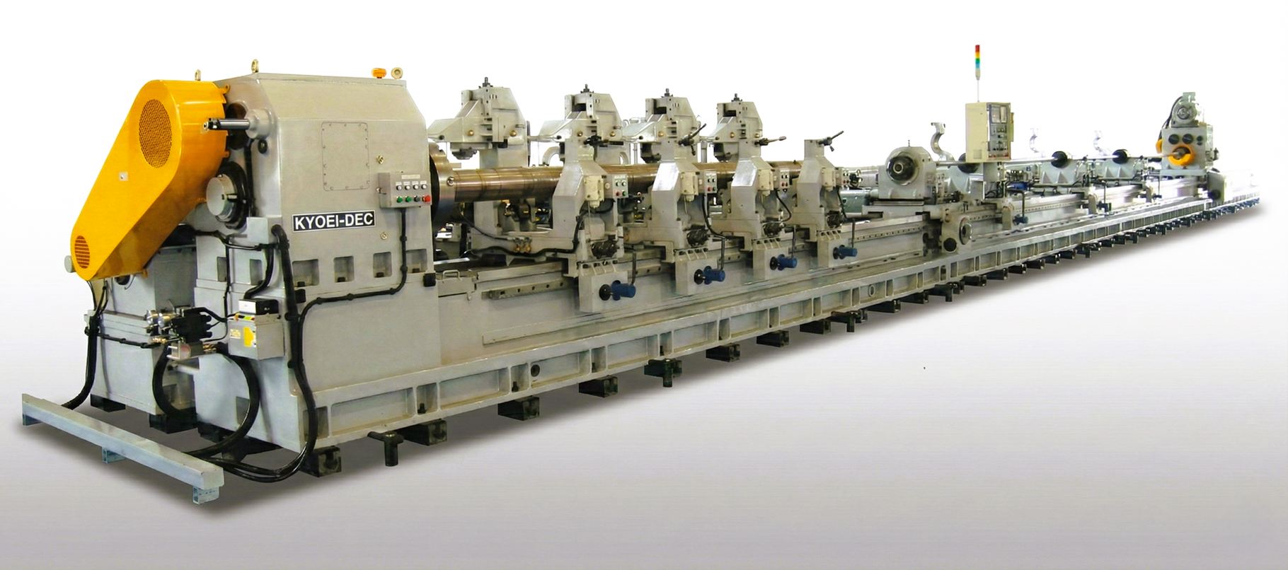 両回転式BTA加工機